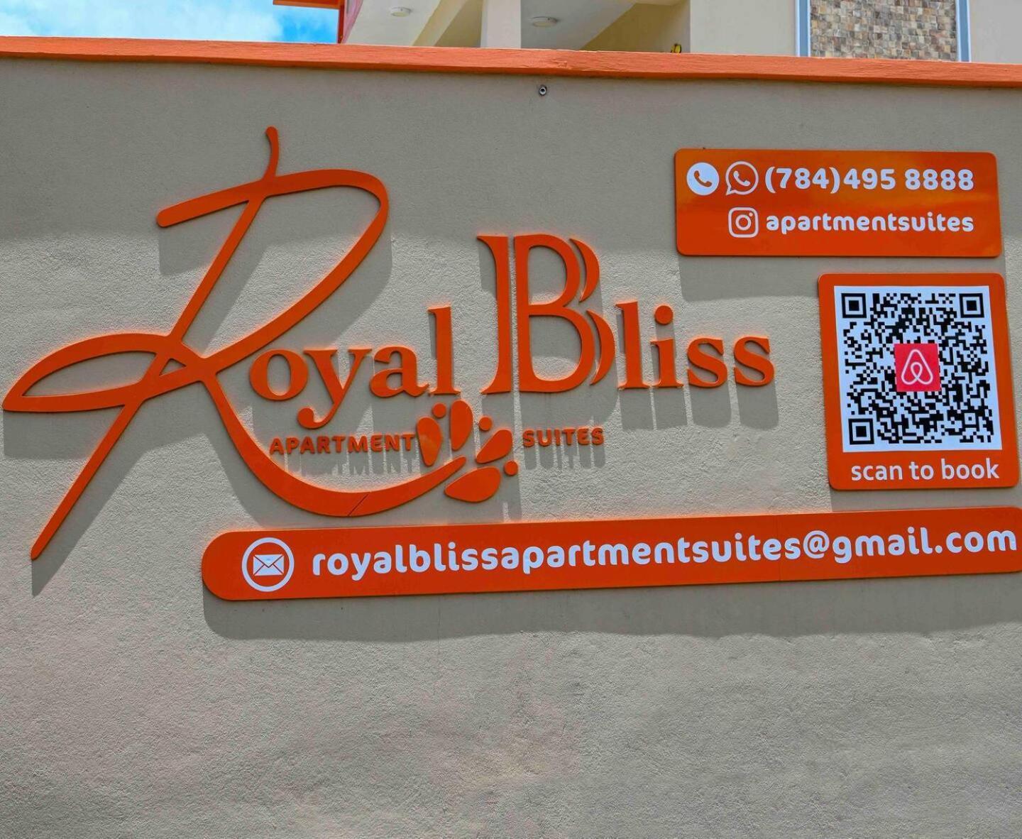 קינגסטאון Royal Bliss Apartment Suites מראה חיצוני תמונה